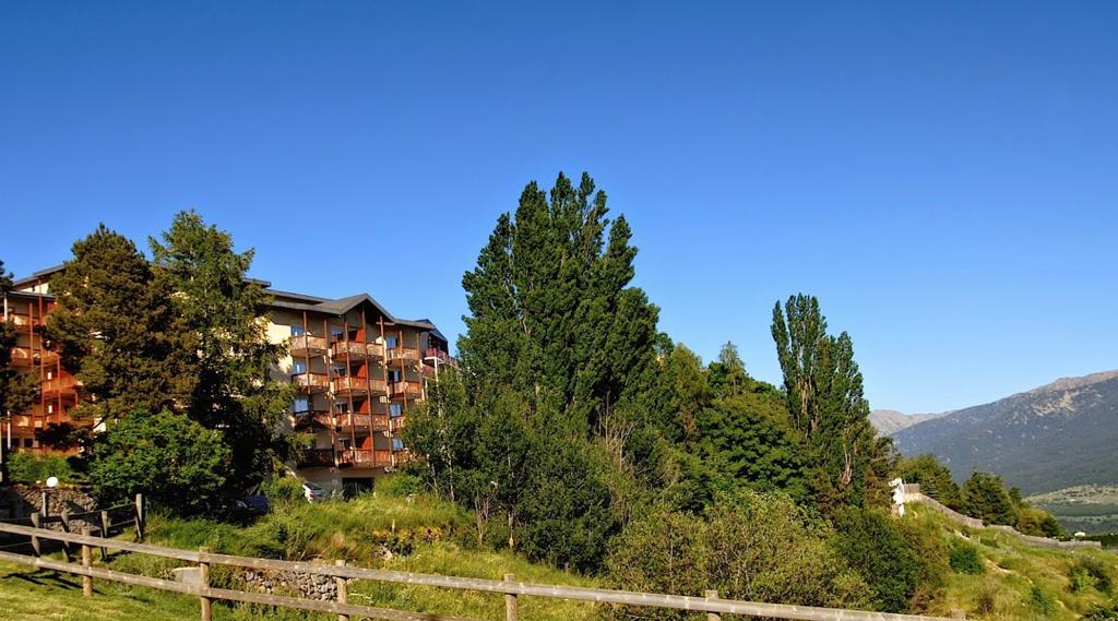 Les Balcons Du Soleil Aparthotel Font-Romeu-Odeillo-Via Exterior photo
