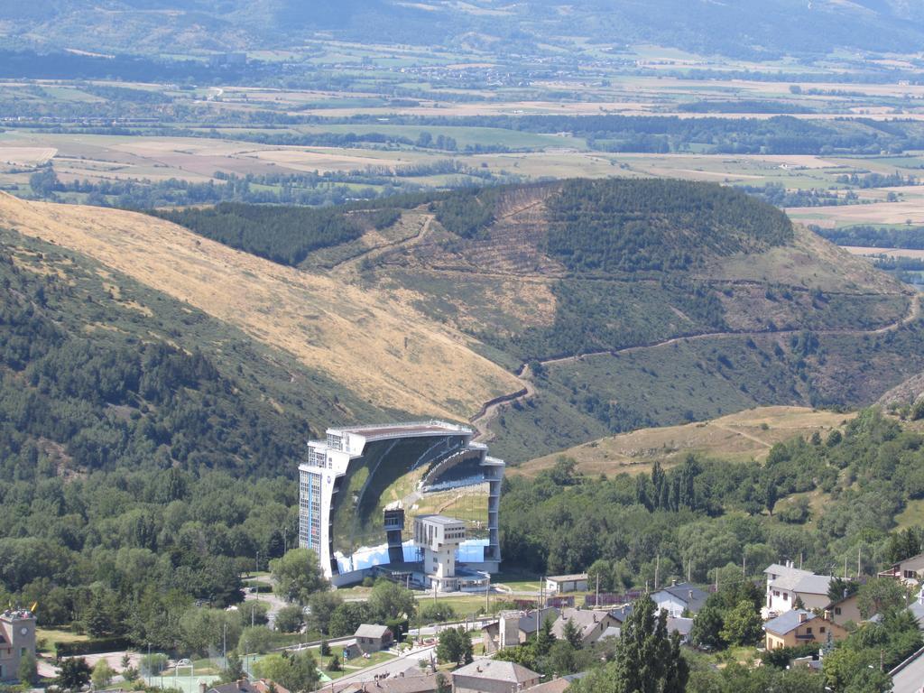 Les Balcons Du Soleil Aparthotel Font-Romeu-Odeillo-Via Exterior photo