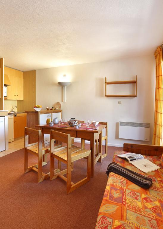 Les Balcons Du Soleil Aparthotel Font-Romeu-Odeillo-Via Exterior photo